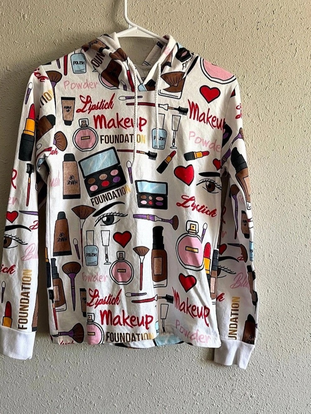 ON FIRE Makeup Print Hoodie Size Small Like New